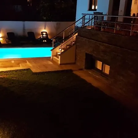 Anjo Pool Near The Athens Airport Apartment Artemida (Attica)